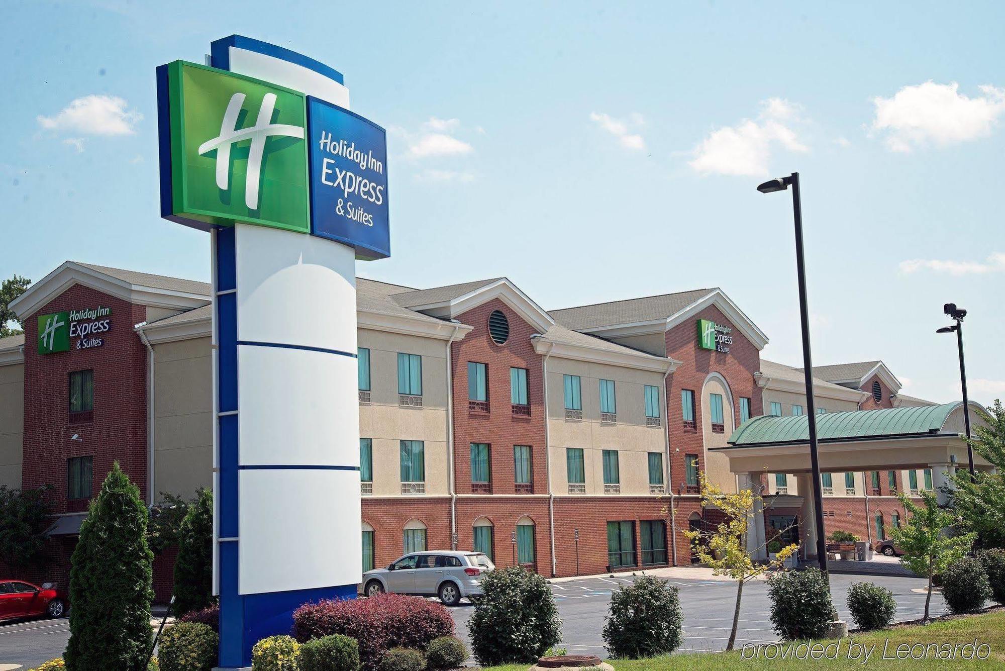 Holiday Inn Express Suites Little Rock West By Ihg Exterior photo